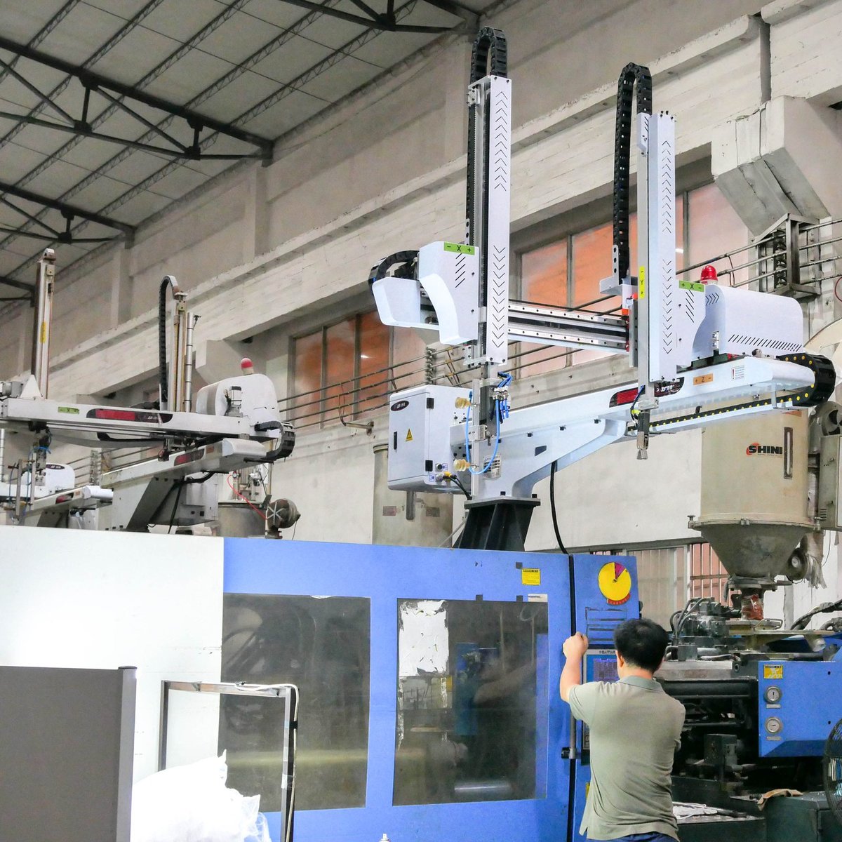 Manufacturing equipment